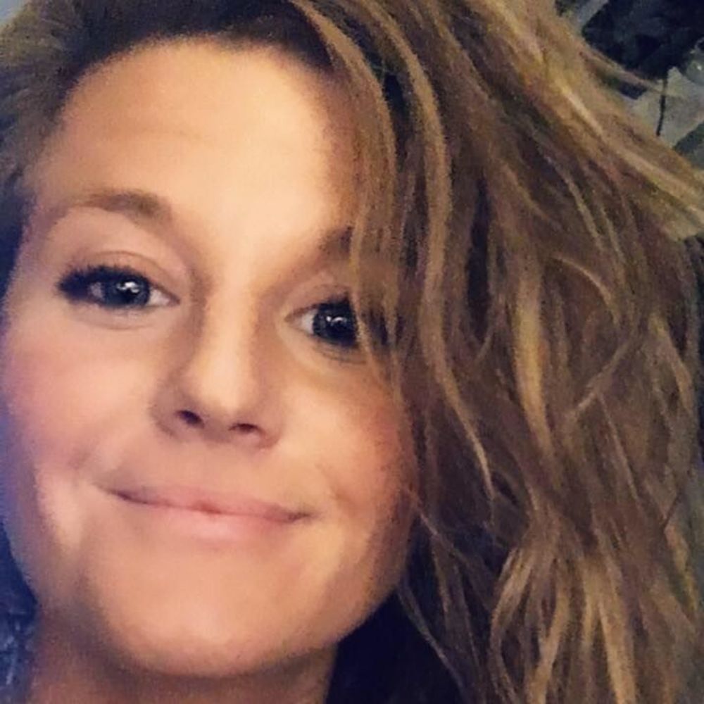 Meet your Posher, Whitney